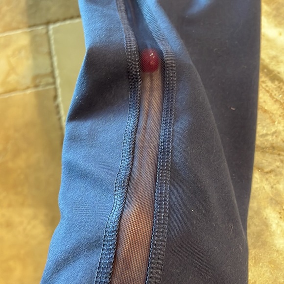 Old Navy leggings - Picture 3 of 4